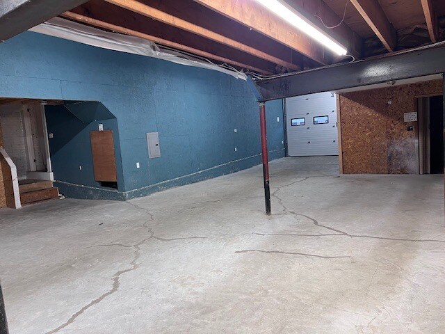 More Photos Of 10-12 Park St, Winchester Flex For Lease