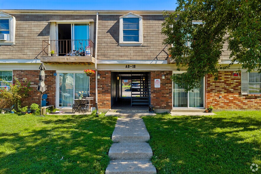 More Photos Of 2223 Devonport Dr, Lexington Apartments For Sale