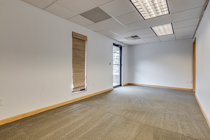 More Photos Of 3439 Babcock Blvd, Pittsburgh Office For Sale