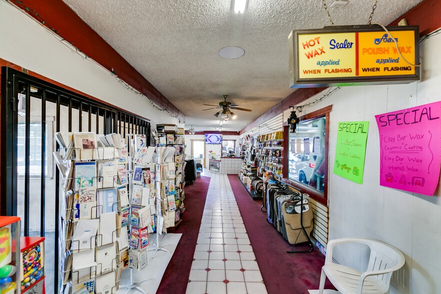 More Photos Of 660 E Foothill Blvd, Rialto Carwash For Sale