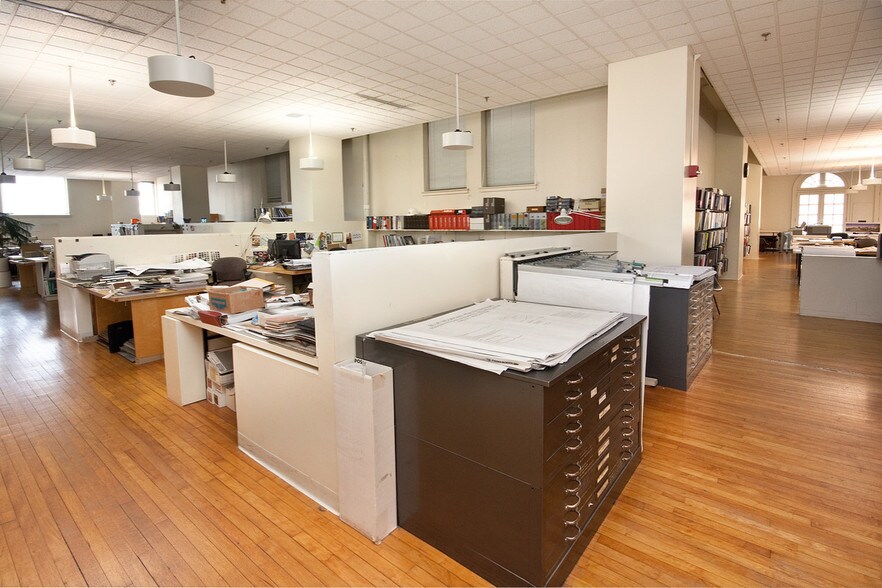 More Photos Of 609 W Hamilton St, Allentown Coworking Space