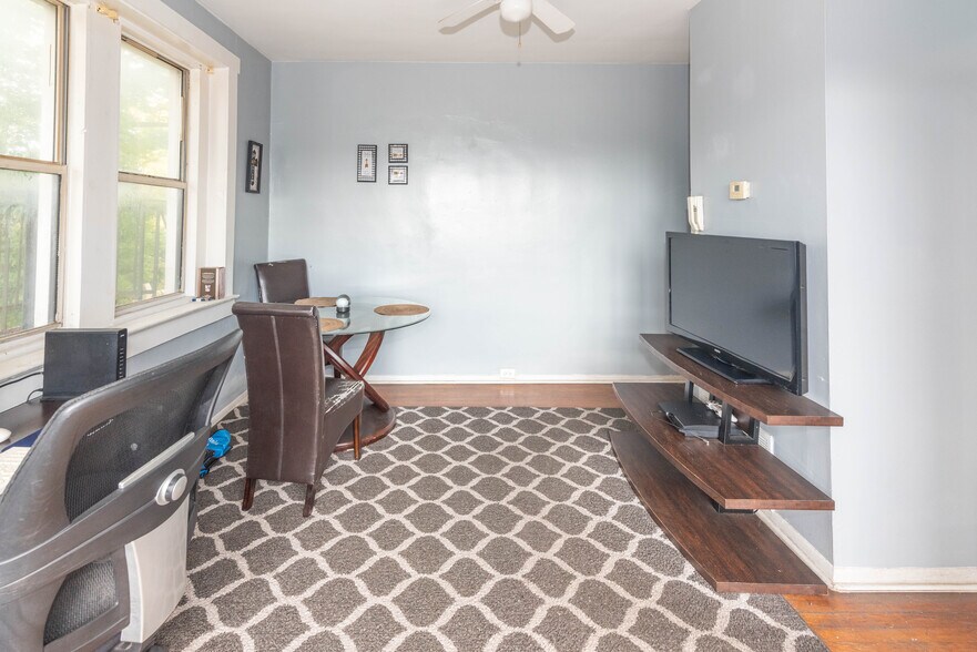 More Photos Of 3210-3212 Walbrook Ave, Baltimore Apartments For Sale