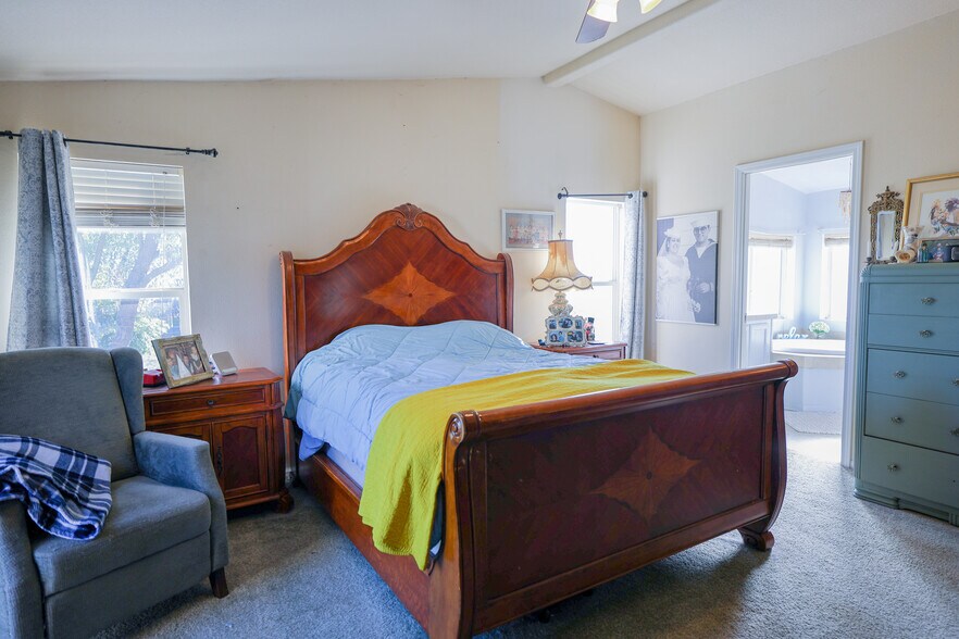 More Photos Of 124 Wyer Rd, Arbuckle Land For Sale