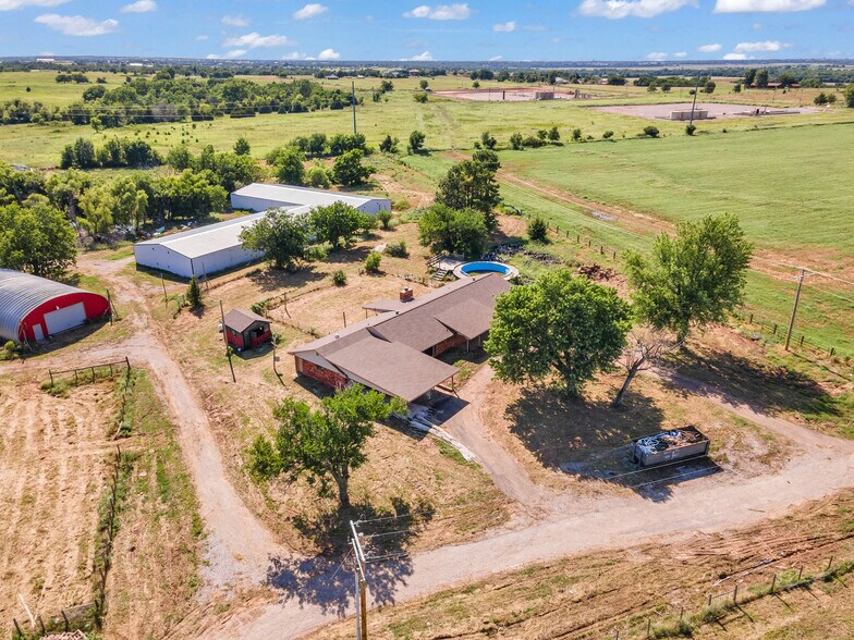 More Photos Of 1311 County Road 1390, Chickasha Land For Sale