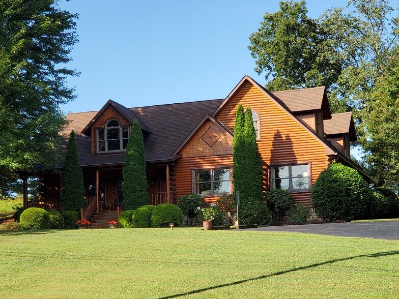 More Photos Of 1795 NC 108 Hwy E, Columbus Office For Sale