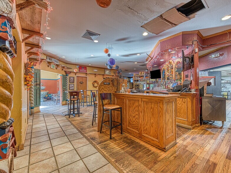 More Photos Of 11191 Telegraph Rd, Erie Specialty For Sale