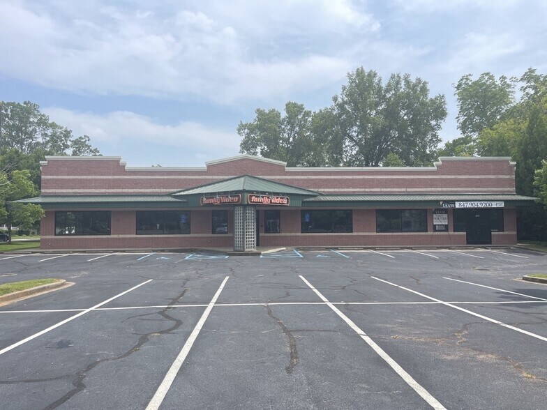 More Photos Of 1930 Main St, Newberry Freestanding For Lease