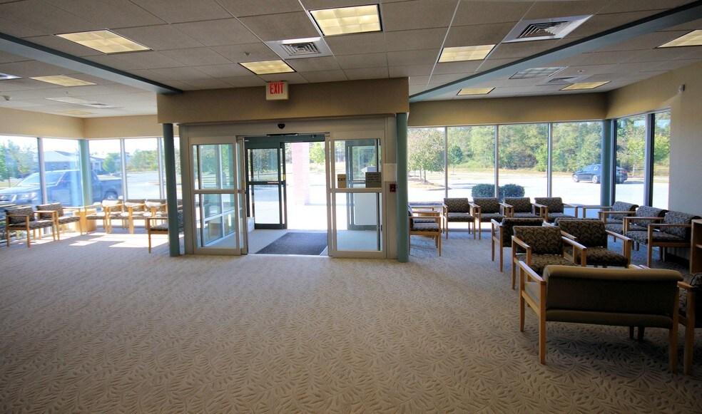 More Photos Of 8012 Bretz Dr, Harrisburg Medical For Lease