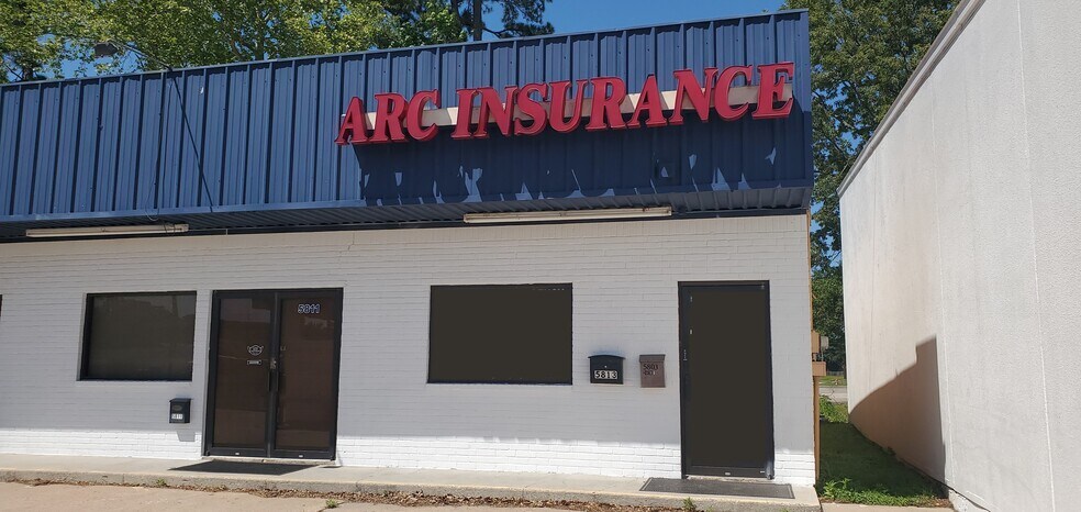 More Photos Of 5805-5813 FM 1960 Rd E, Humble Storefront Retail Office For Lease