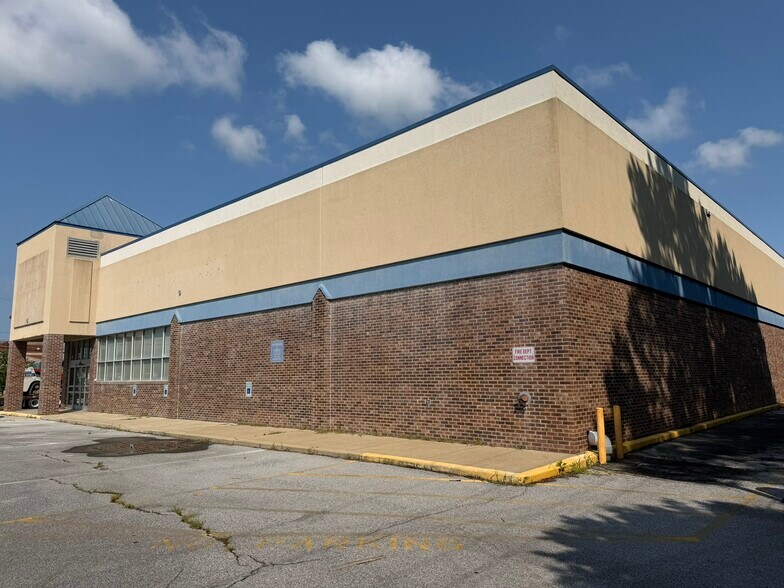More Photos Of 701 Atlanta Rd, Seaford Freestanding For Lease