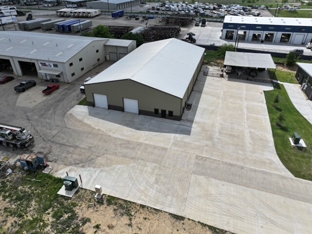 More Photos Of 900 Blue Mound Rd E, Haslet Unknown For Lease