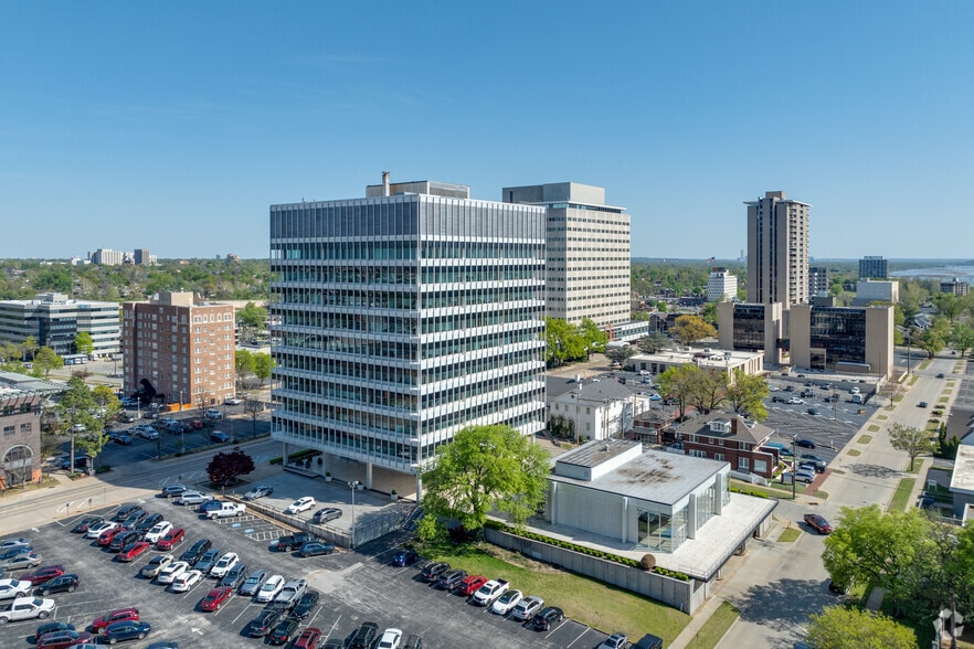 More Photos Of 1350 S Boulder Ave, Tulsa Office For Sale