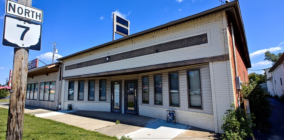 More Photos Of 6209-6211 Market St, Youngstown Freestanding For Sale
