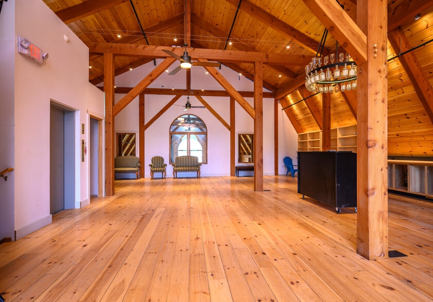 More Photos Of 98 Ryan Rd, Pine Plains Freestanding For Sale
