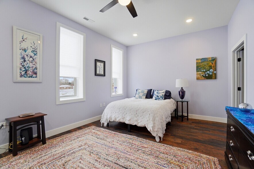 More Photos Of 110 W Main St, Deshler General Retail For Sale