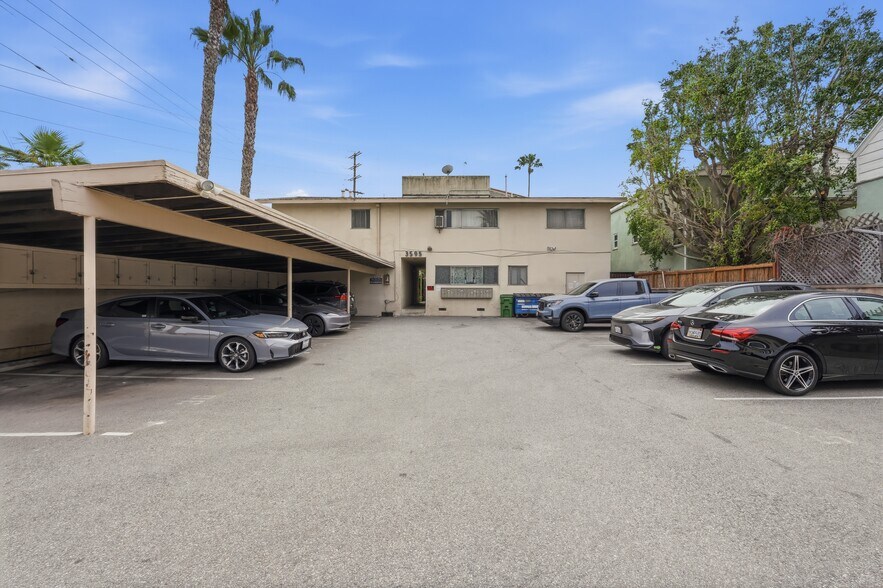More Photos Of 3575 S Sepulveda Blvd, Los Angeles Apartments For Sale
