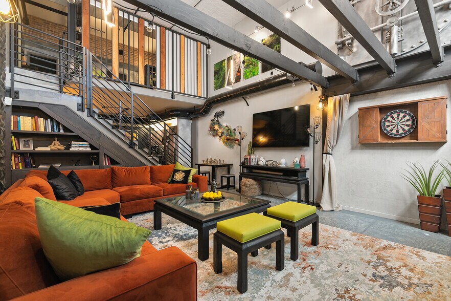 More Photos Of 302-390 11th Ave, San Diego Apartments For Sale