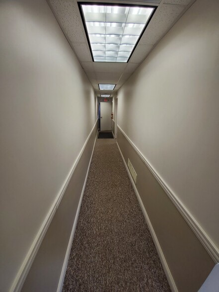 More Photos Of 115 S Union St, Galion Office For Sale