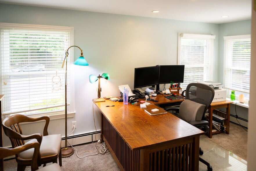 More Photos Of 2 Reedsdale Road, Milton Medical For Sale