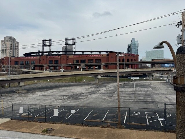 More Photos Of 701 S Broadway, Saint Louis Restaurant For Sale