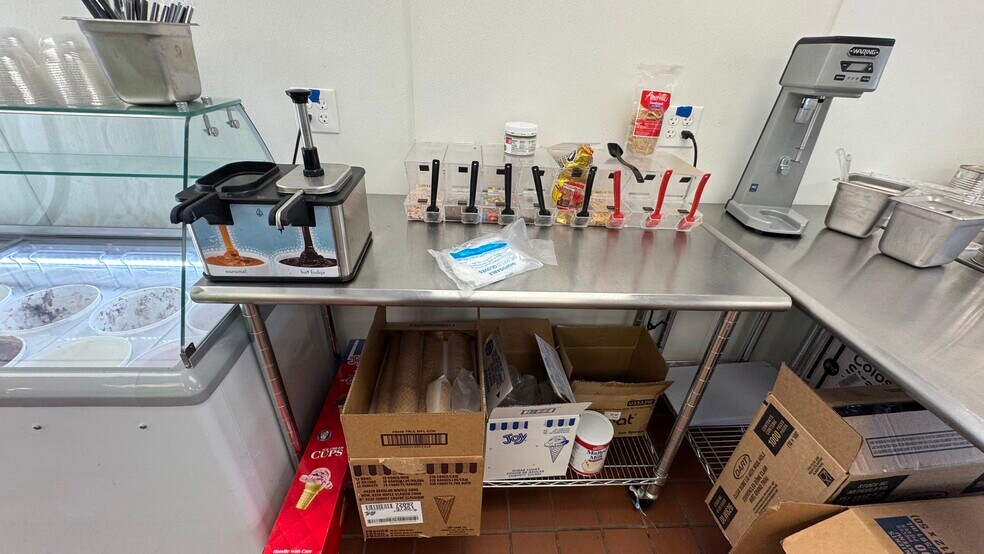 More Photos Of 215 Opportunity Blvd N, Cambridge Service For Sale