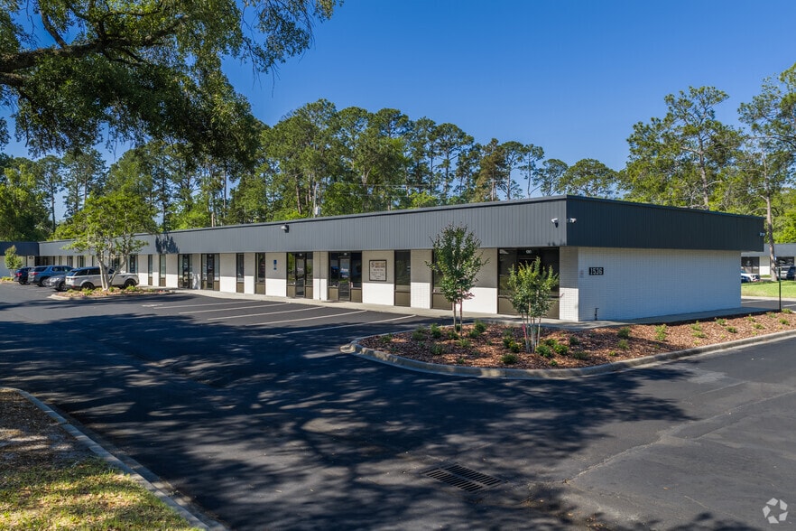 Primary Photo Of 1530 Kingsley Ave, Orange Park Unknown For Lease