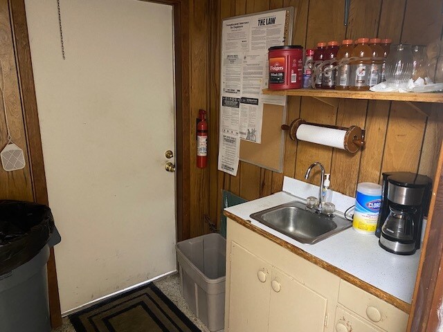 More Photos Of 214 Justice St, Brookhaven Office For Sale