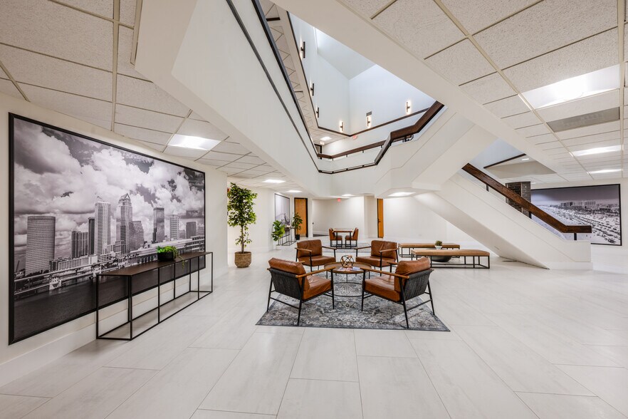More Photos Of 4010 Gunn Hwy, Tampa Unknown For Lease