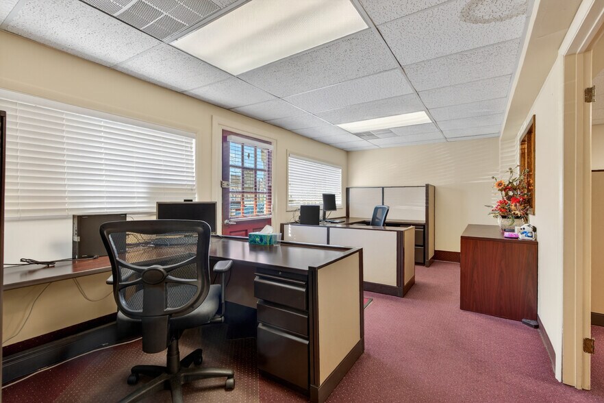 More Photos Of 1 W Main St, Marlton Office For Sale