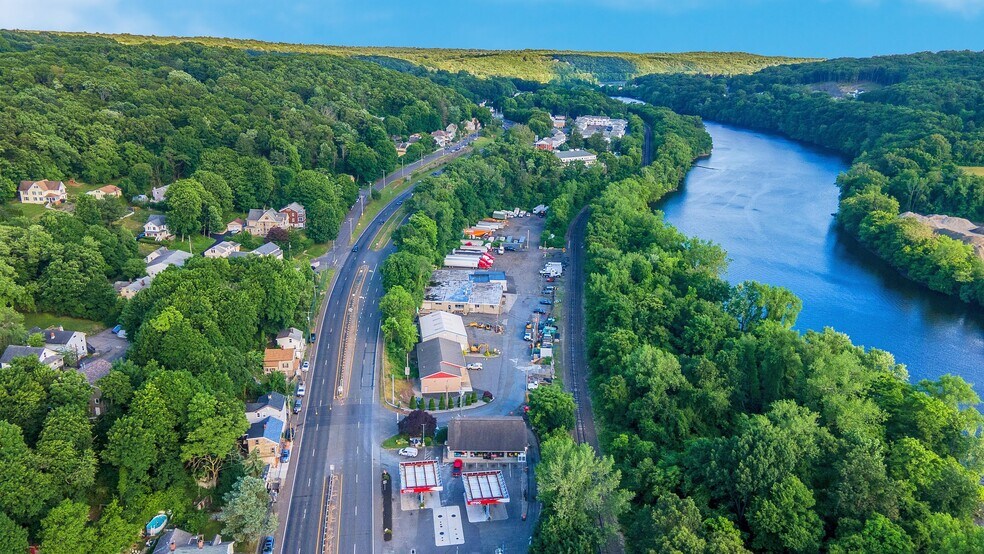 More Photos Of 38 Commerce St, Derby Manufacturing For Lease