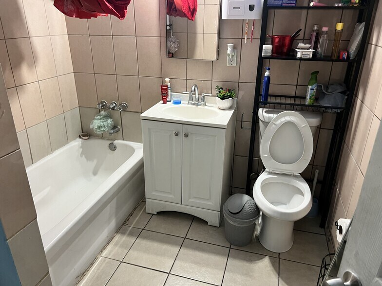 More Photos Of 10791 Palma Vista Ave, Garden Grove Apartments For Sale