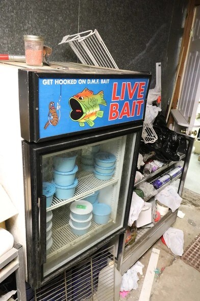 More Photos Of 2550 Parks Mill Rd, Buckhead Service Station For Sale