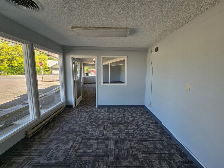 More Photos Of 1313 Harrison Ave, Centralia Manufactured Housing Mobile Home Park For Lease