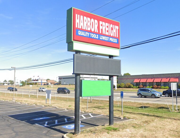 More Photos Of 2785 Columbus-Lancaster Rd, Lancaster Freestanding For Lease
