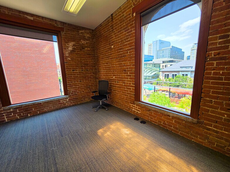 More Photos Of 1660 17th St, Denver Office Residential For Sale