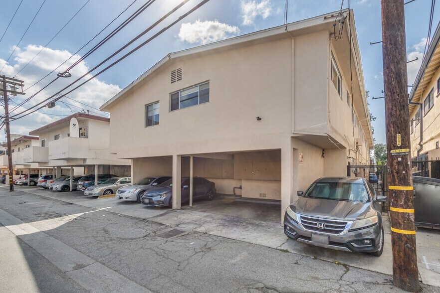 More Photos Of 3608 Mentone Ave, Los Angeles Apartments For Sale