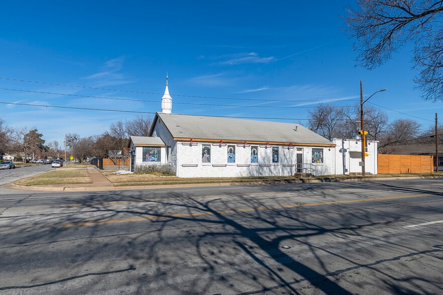 More Photos Of 1300 Gould Ave, Fort Worth Restaurant For Sale