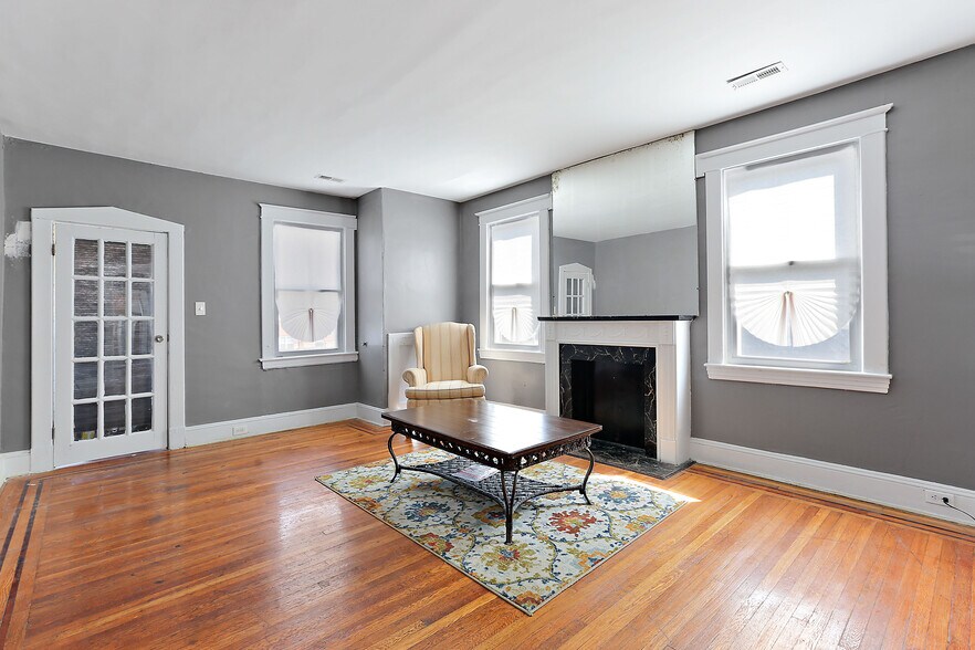 More Photos Of 2519 Liberty Heights Ave, Baltimore Apartments For Sale