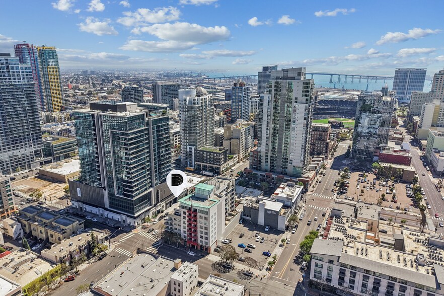 More Photos Of 871-875 G St, San Diego Apartments For Sale