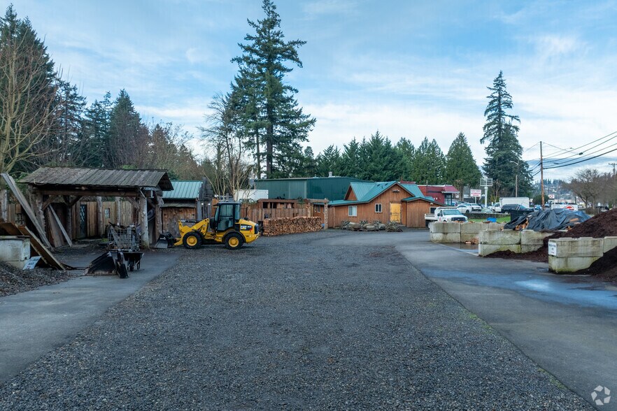 More Photos Of 740 E St, Washougal Specialty For Lease