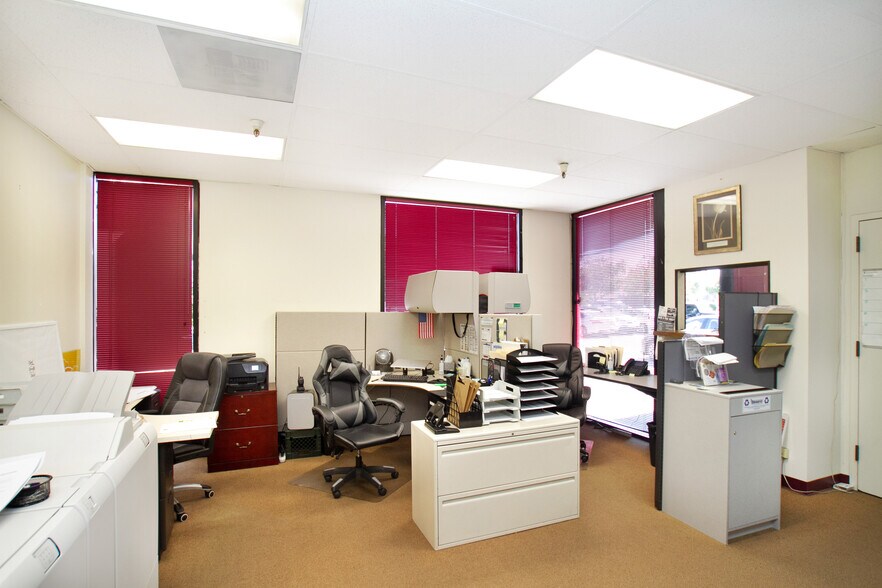 More Photos Of 1811 S 7th St, San Jose Warehouse For Sale