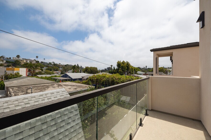 More Photos Of 3650 Quimby St, San Diego Multifamily For Sale