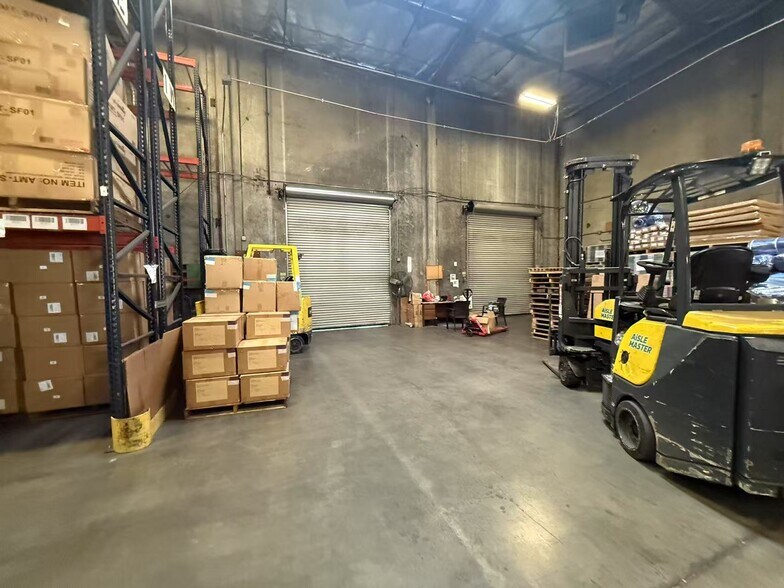 More Photos Of 15929-15939 E Valley Blvd, City Of Industry Warehouse For Lease