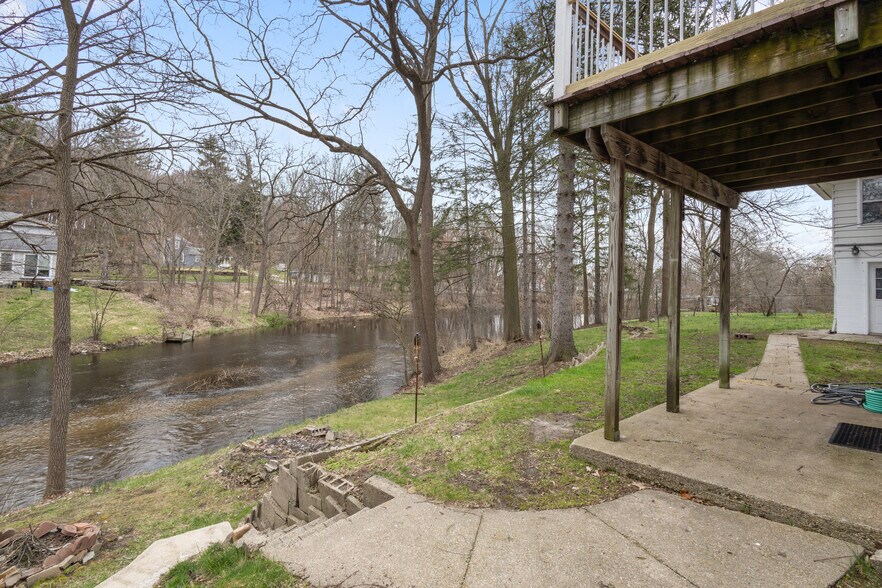 More Photos Of 218 N 26th St, Kalamazoo Apartments For Sale
