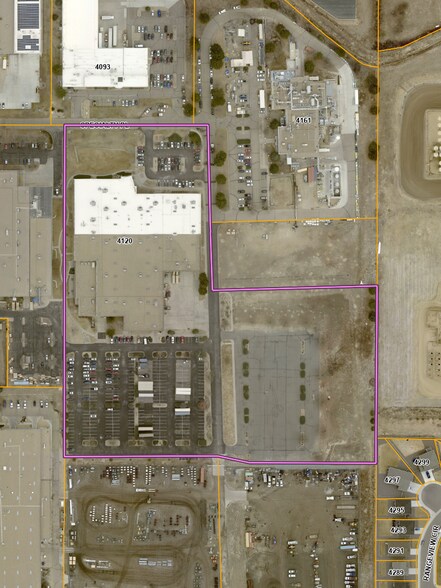 Primary Photo Of 4120 Specialty Pl, Longmont Manufacturing For Sale