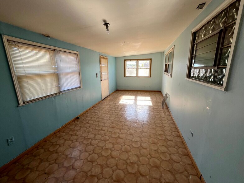 More Photos Of 3423 N Central Ave, Chicago Apartments For Sale