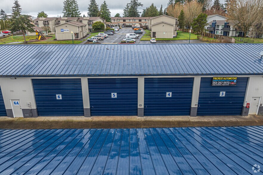 More Photos Of 2415 70th Ave W, University Place Self Storage For Lease