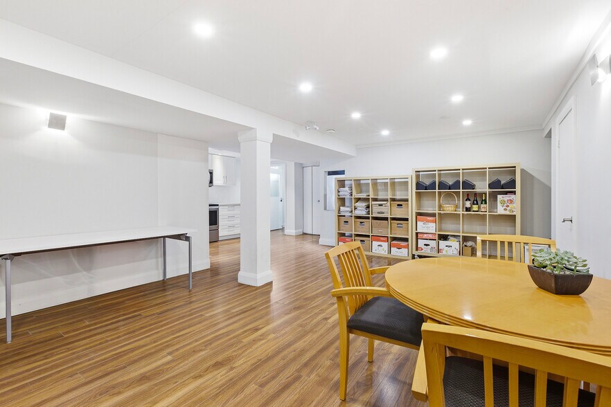 More Photos Of 1443 Woodroffe Ave, Ottawa Office For Sale