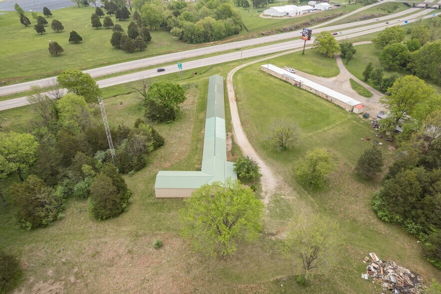 More Photos Of 99 Roper Dr, Park Hills Self Storage For Sale