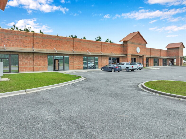 More Photos Of 143 US Highway 319 S, Moultrie Storefront For Sale